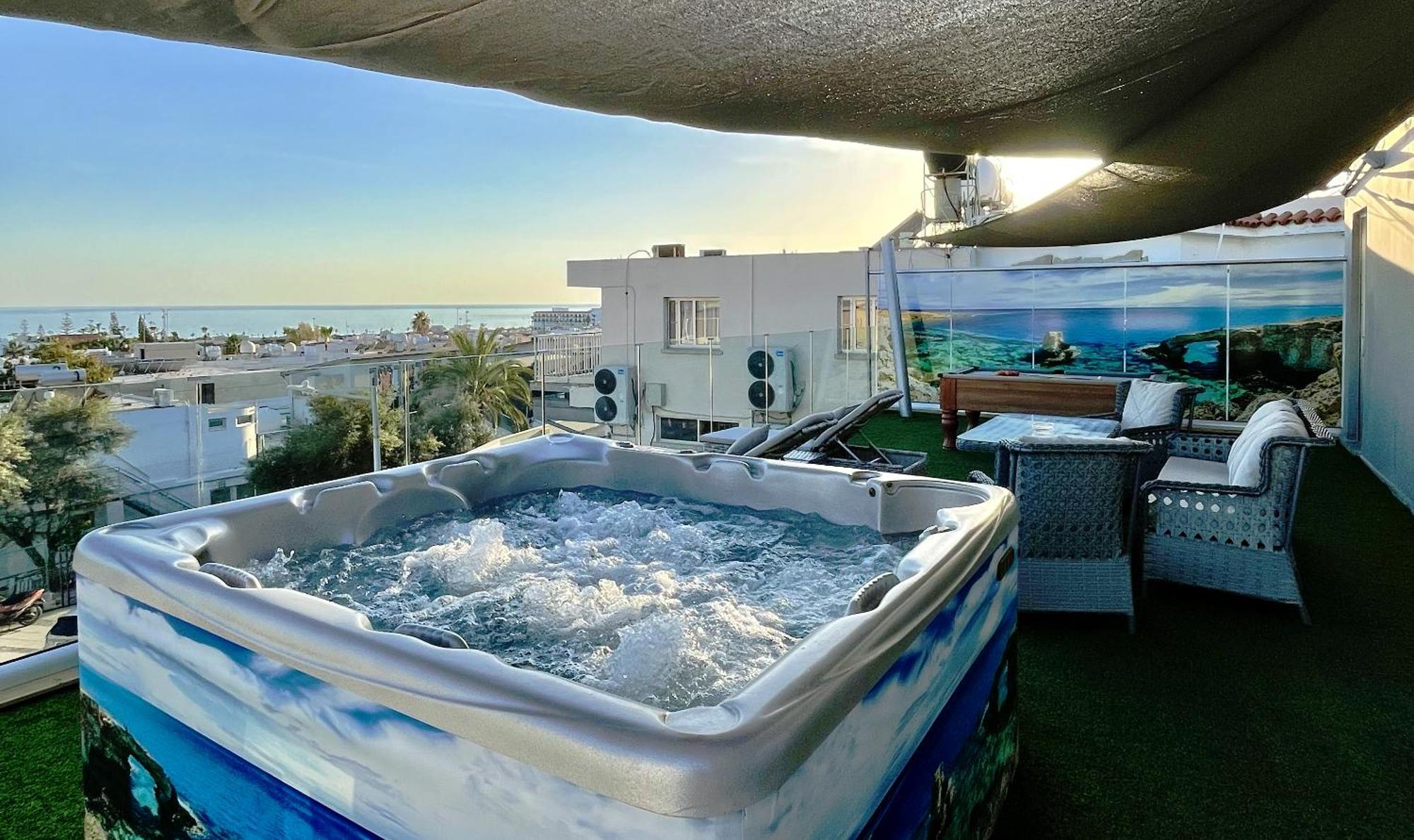 Sant Central Deluxe Apartments Ayia Napa Luaran gambar
